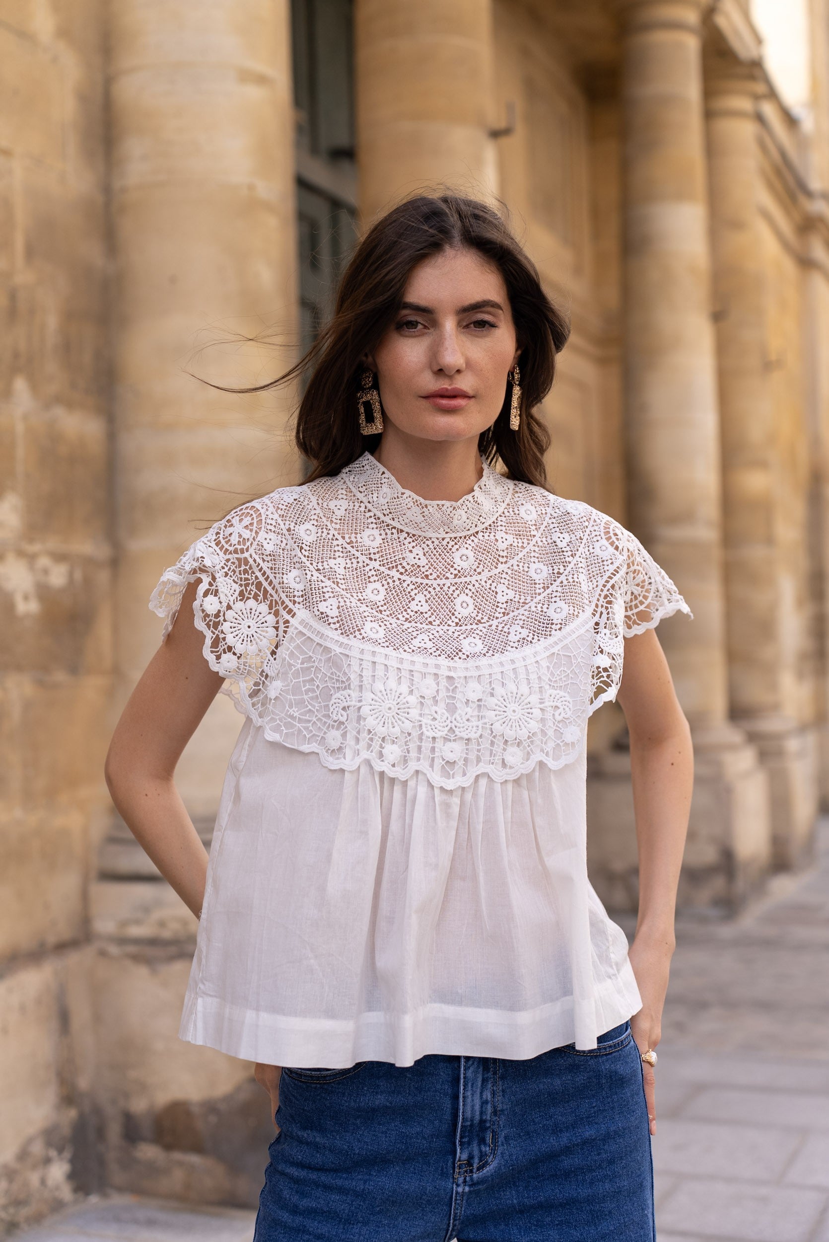 Top Victoria en coton col guipure