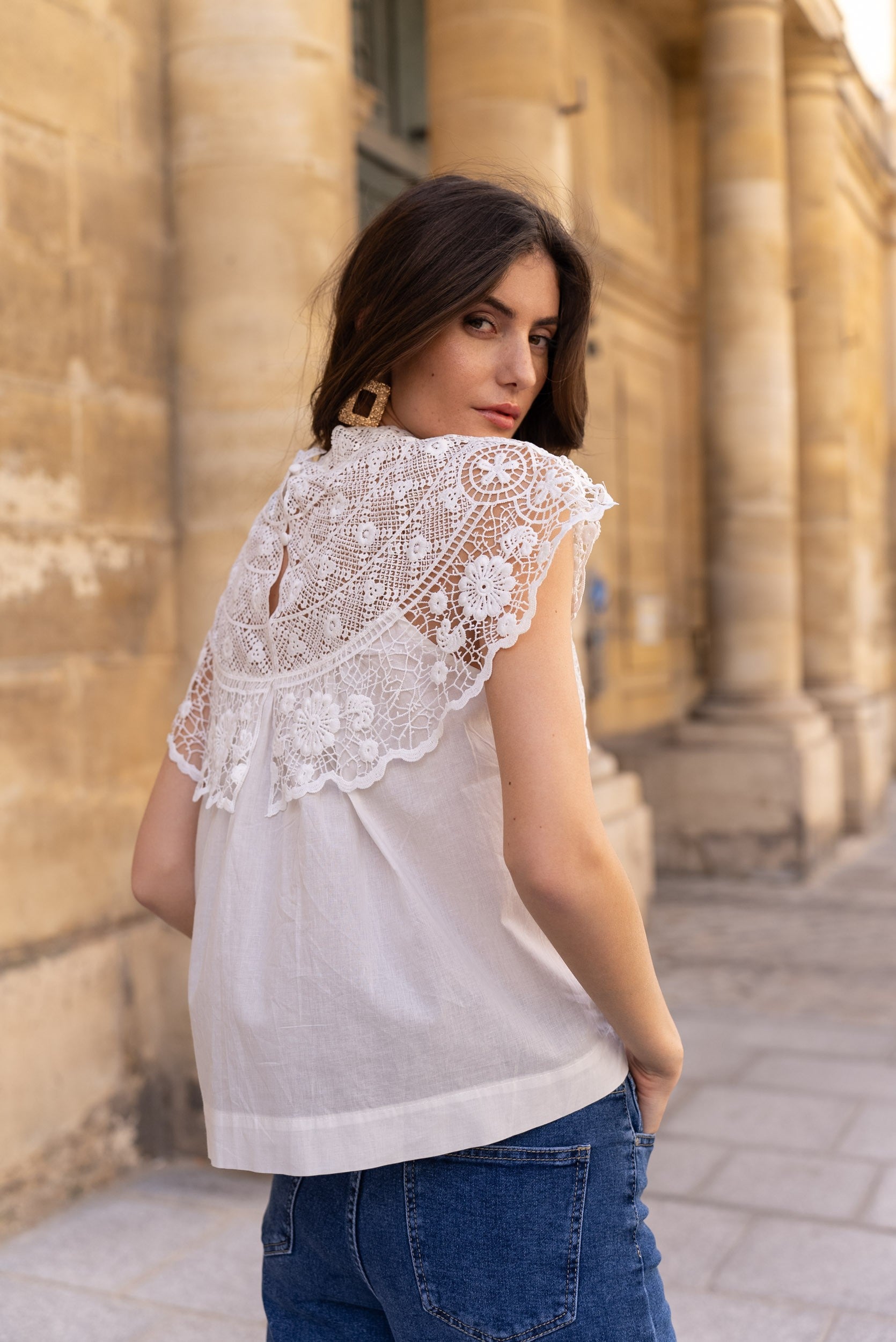 Top Victoria en coton col guipure