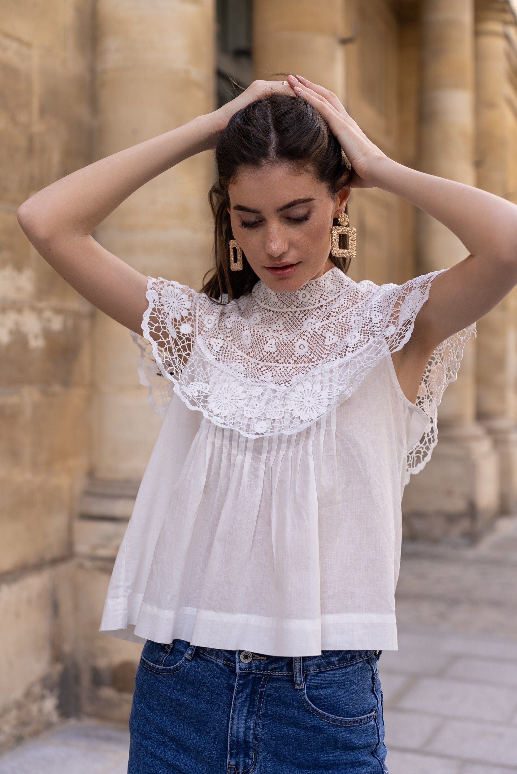 Top Victoria en coton col guipure