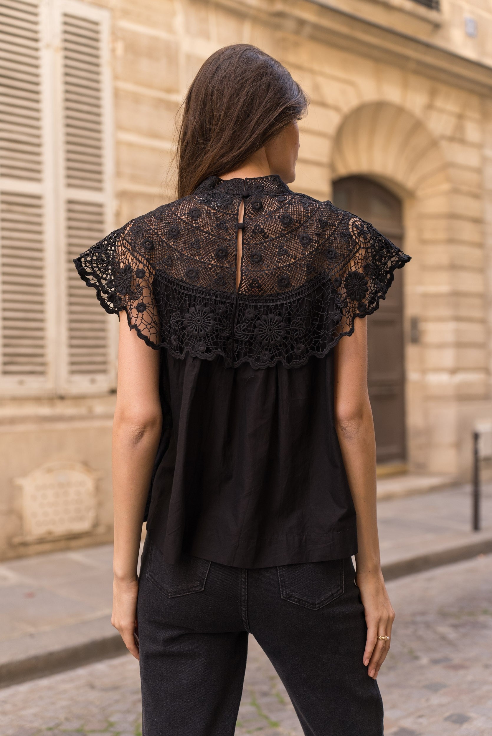 Top Victoria en coton col guipure