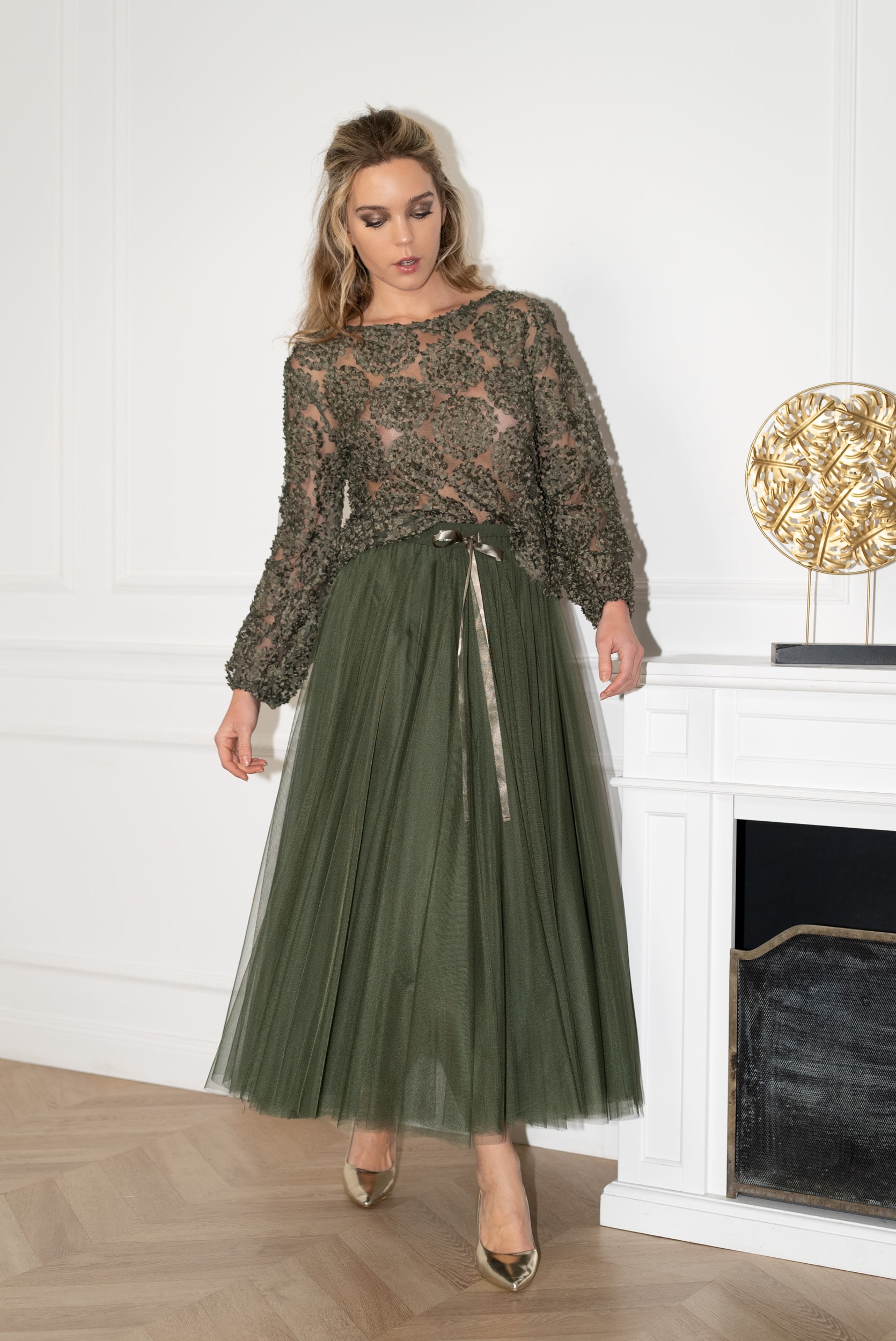 Rosette blouse