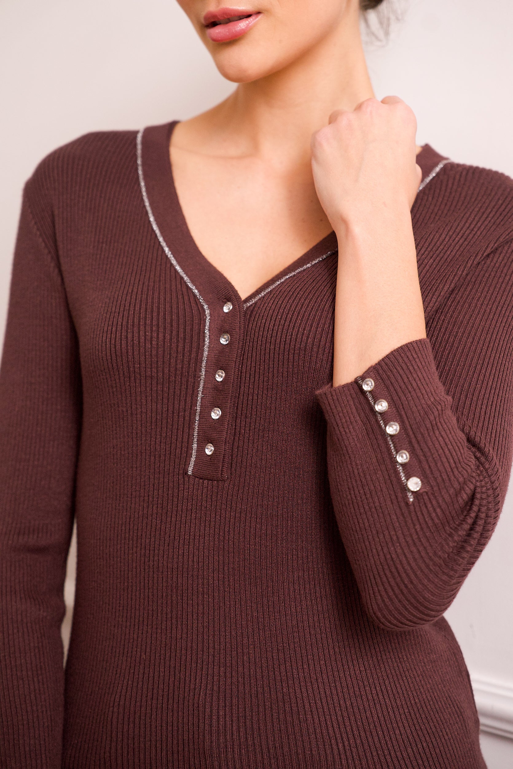 Pull col V en maille fine