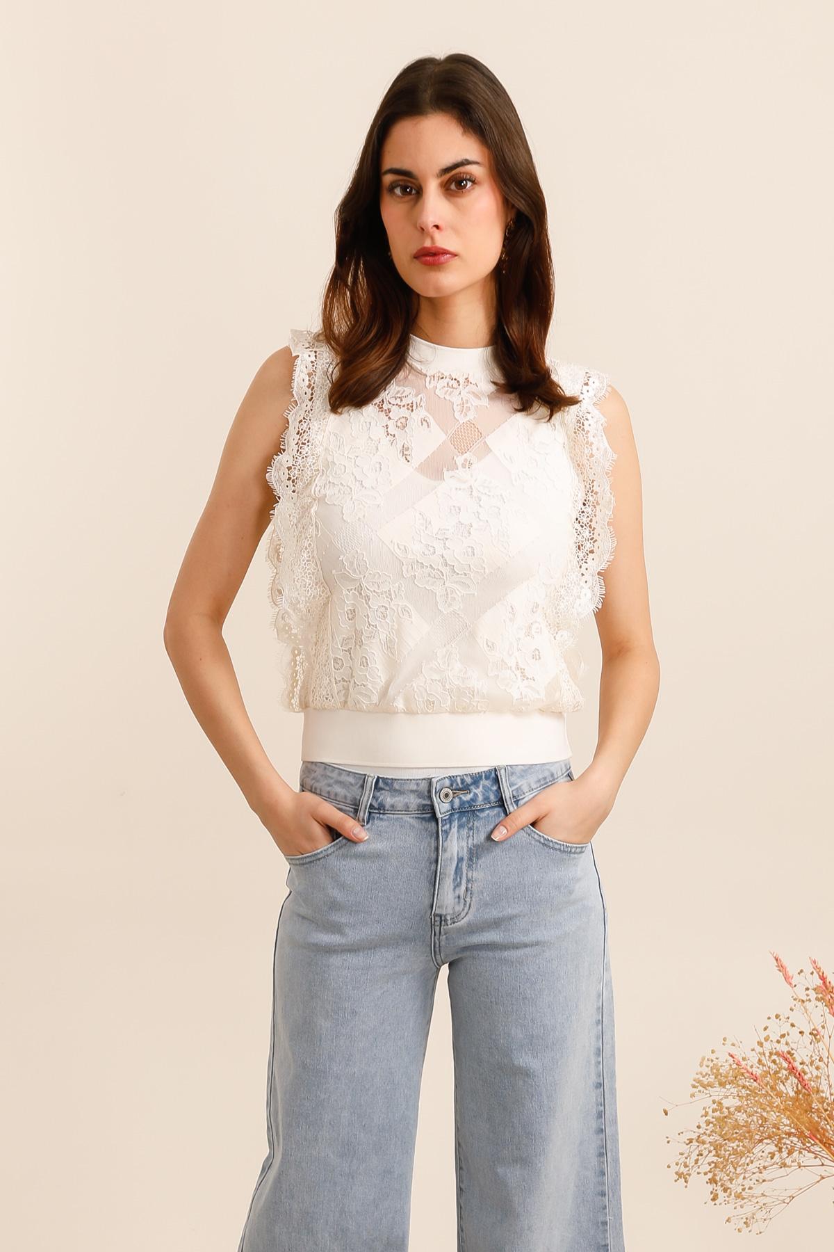 Top Clara en dentelle semi-transparente