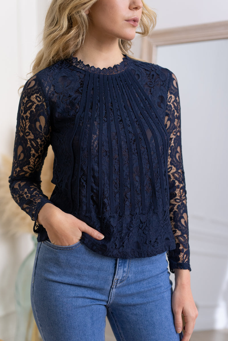 Tiffany lace blouse with borders