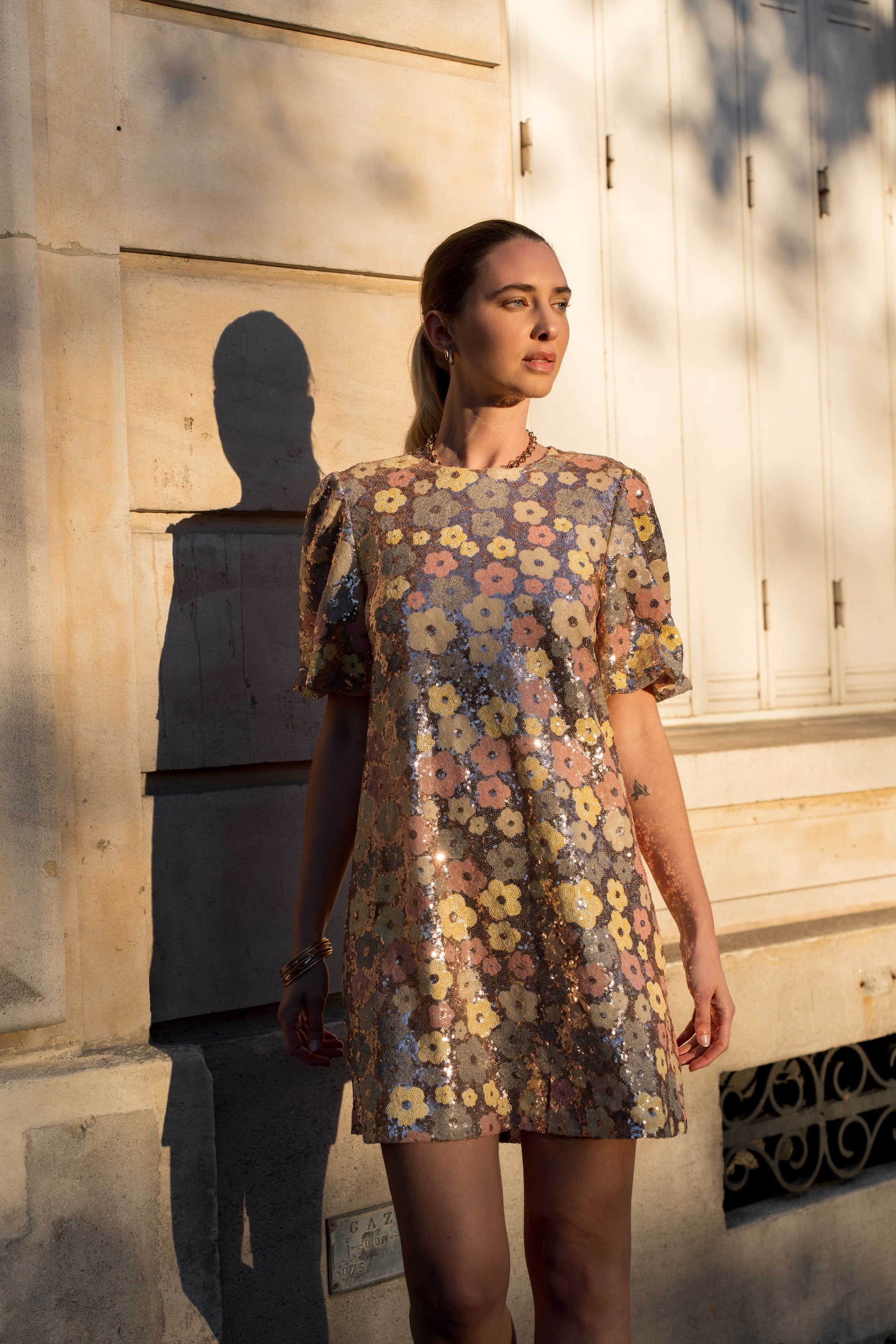 Robe à sequins multicolores Rosé